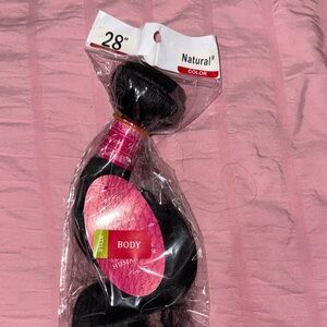 28" Natural Color Body Wave Hair Bundle - Natural Black